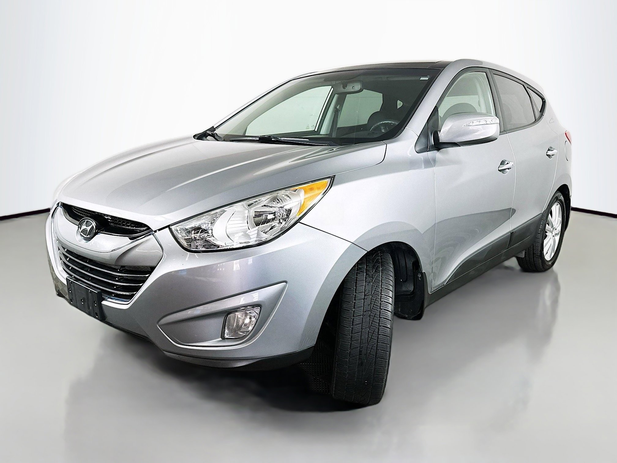 2013 Hyundai Tucson Limited photo 2