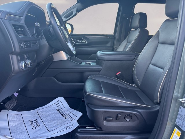 2023 Gmc Yukon XL SLT photo 9