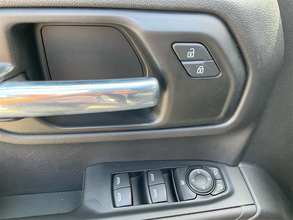 2021 Chevrolet Silverado 1500 Custom photo 22
