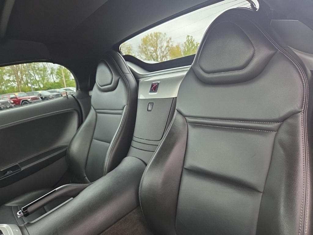 2009 Saturn Sky Base photo 14