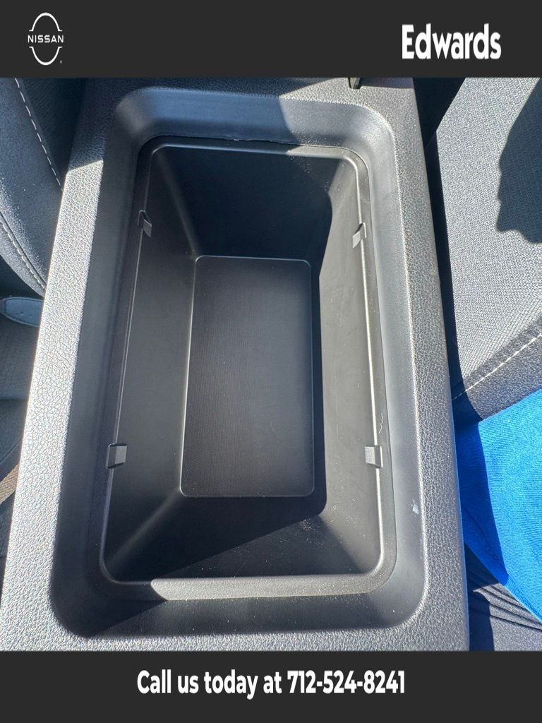 2023 Nissan Altima 2.5 SV photo 25