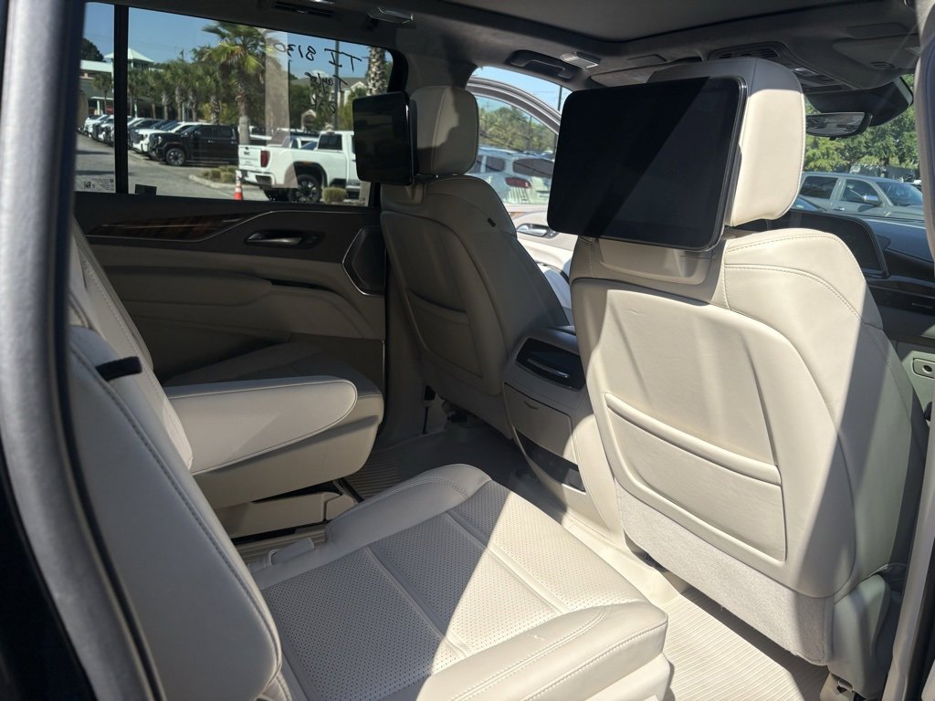 2024 Cadillac Escalade ESV Premium Luxury Platinum photo 14