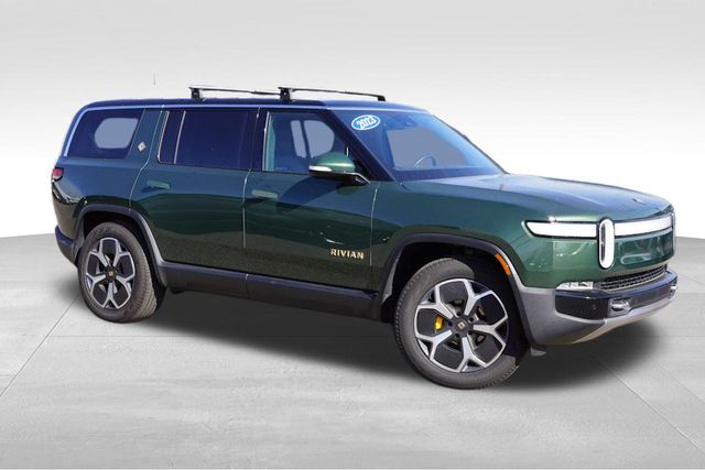 2023 Rivian R1S Adventure photo 2