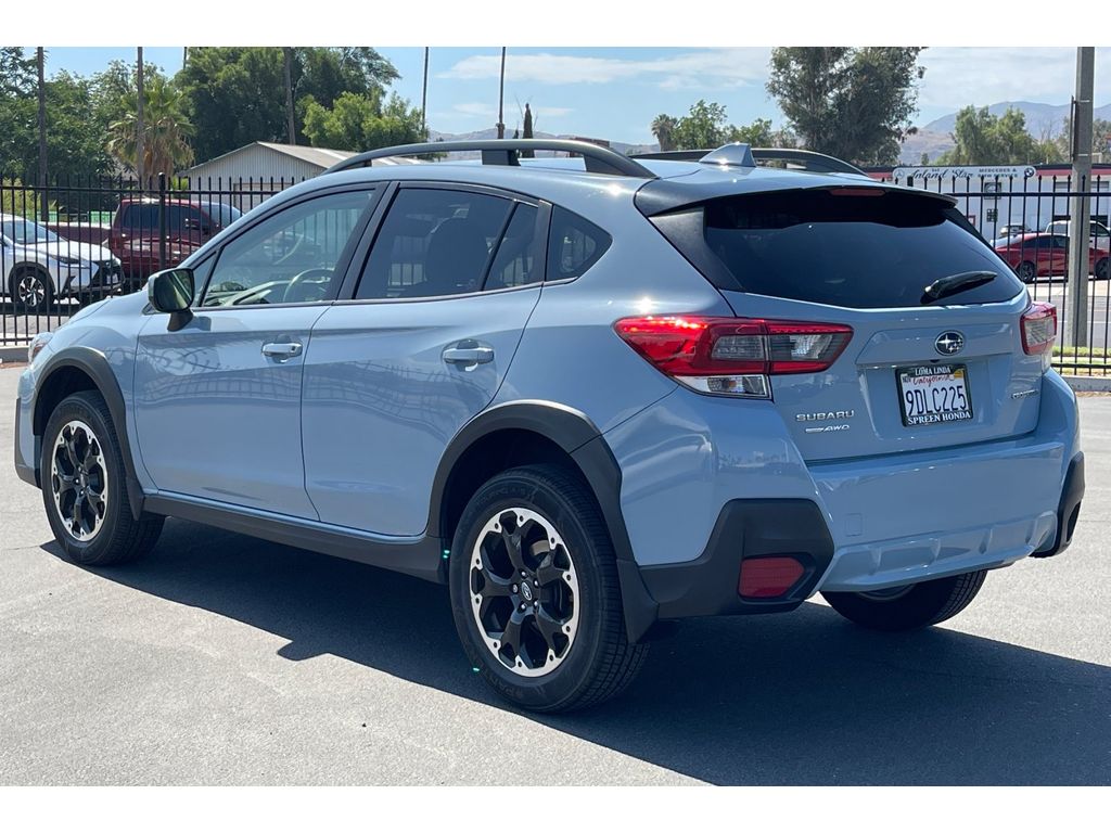 2023 Subaru Crosstrek Premium photo 3