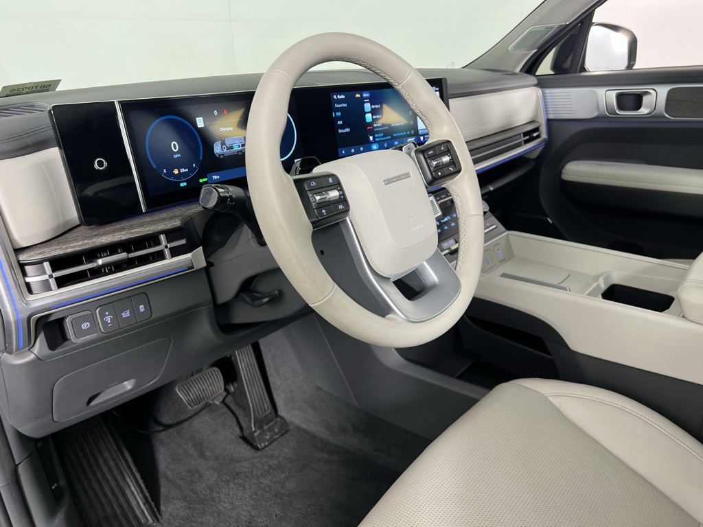 2024 Hyundai Santa Fe Limited photo 18