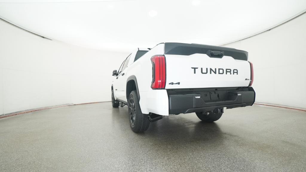 2026 Toyota Tundra SR5 CrewMax photo 12