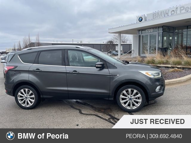 2017 Ford Escape Titanium's photo