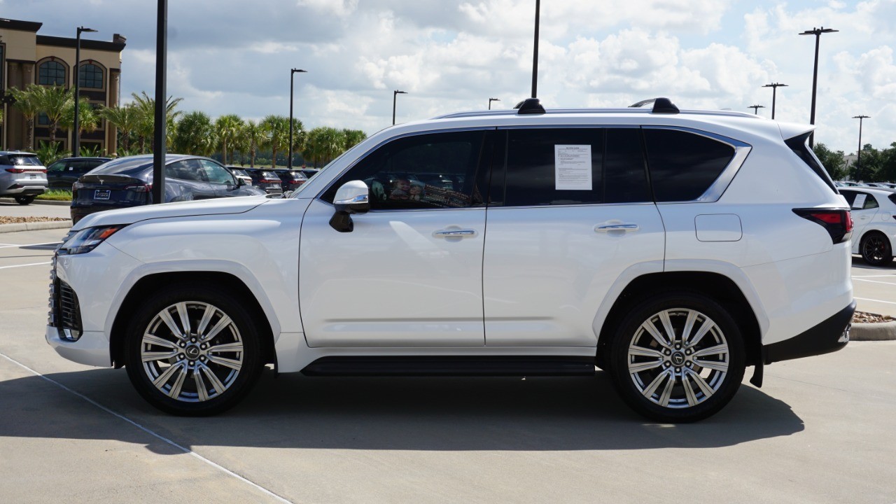 2023 Lexus LX 600 Ultra Luxury photo 5