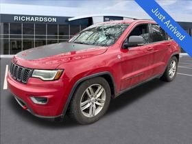 2017 Jeep Grand Cherokee Trailhawk's photo