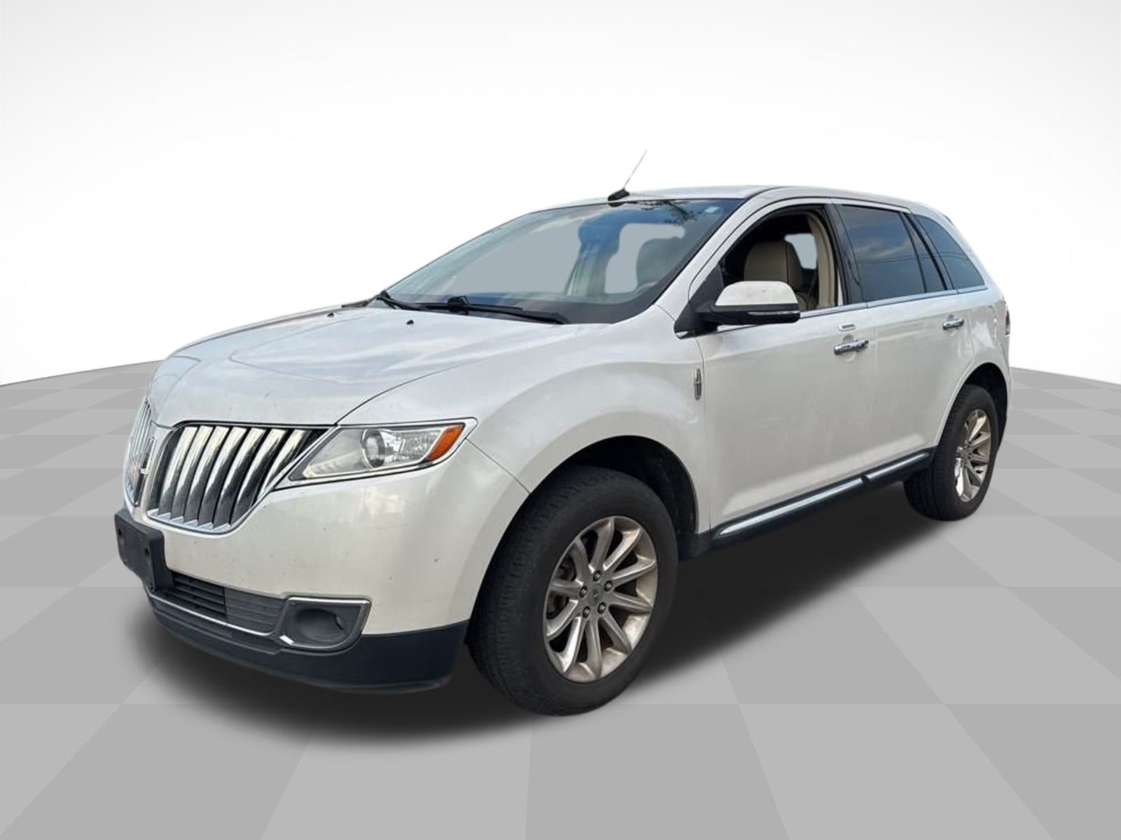 2015 Lincoln MKX Base photo 17