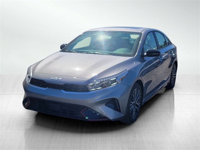 2023 Kia Forte GT-Line photo 7