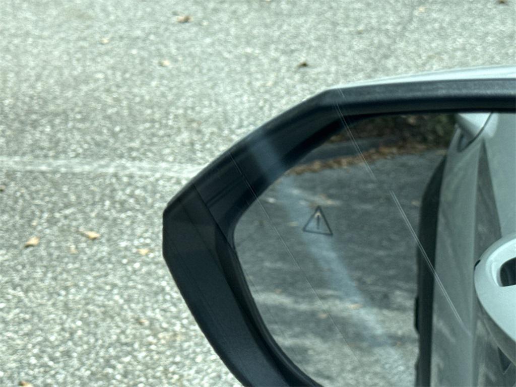 2026 Hyundai Kona SE photo 14