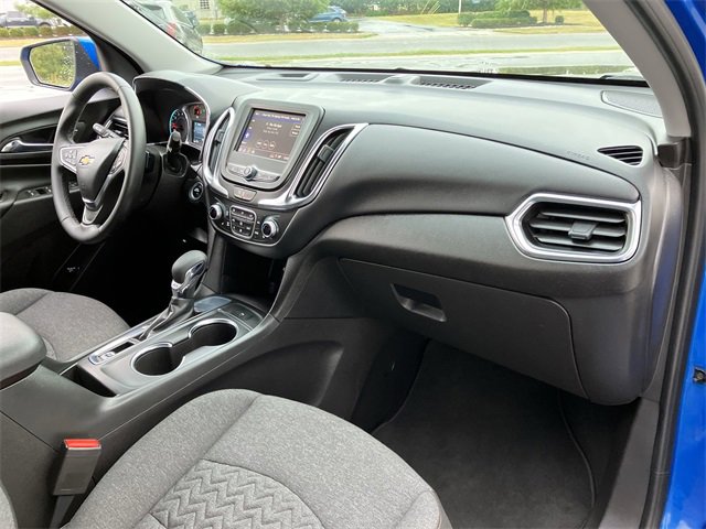 2024 Chevrolet Equinox LT photo 17