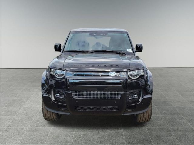 2025 Land Rover Defender 110 X-Dynamic SE photo 7