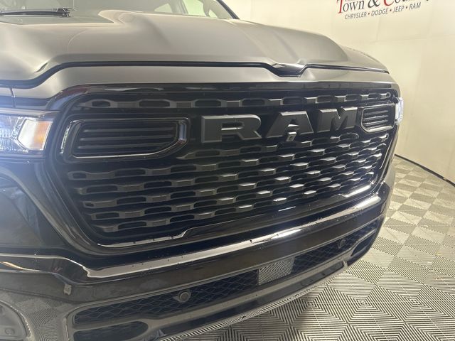 2025 Ram 1500 Big Horn photo 4
