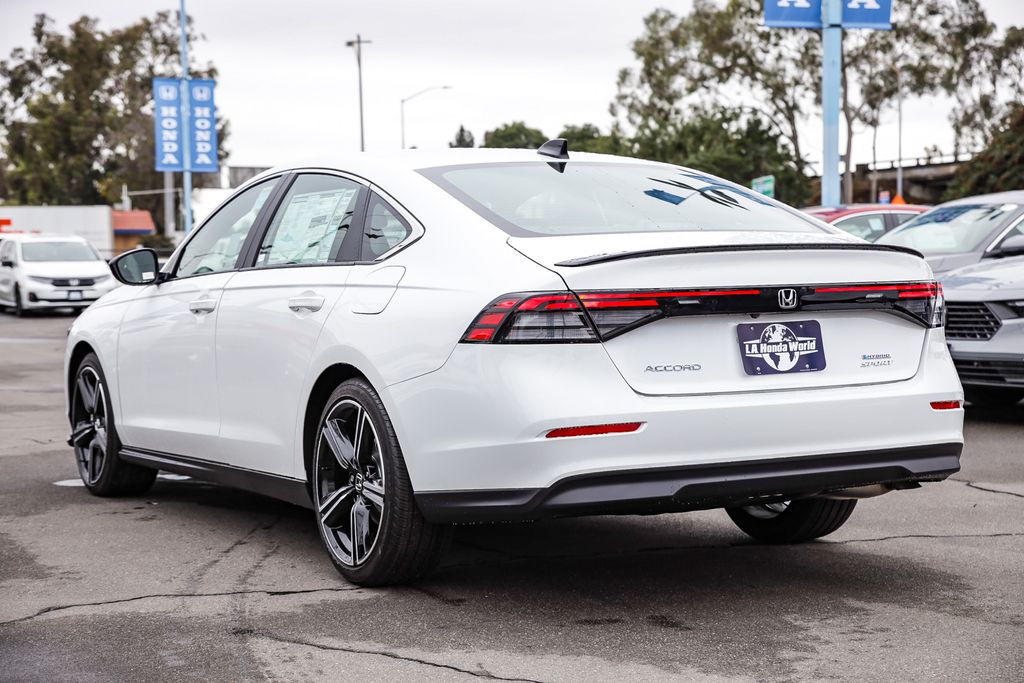 2025 Honda Accord Hybrid Sport photo 4