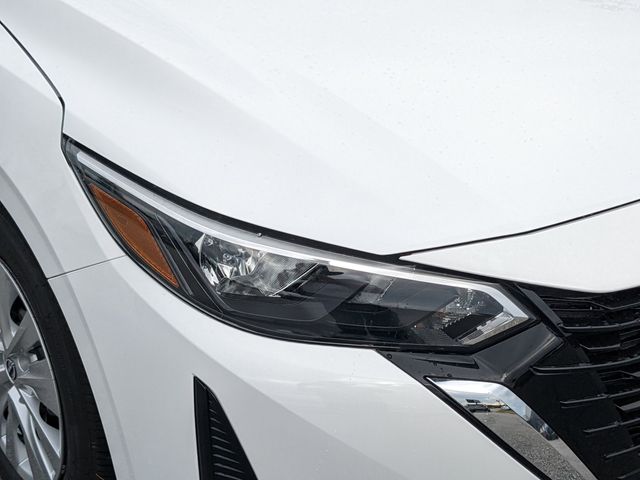 2025 Nissan Sentra S photo 9