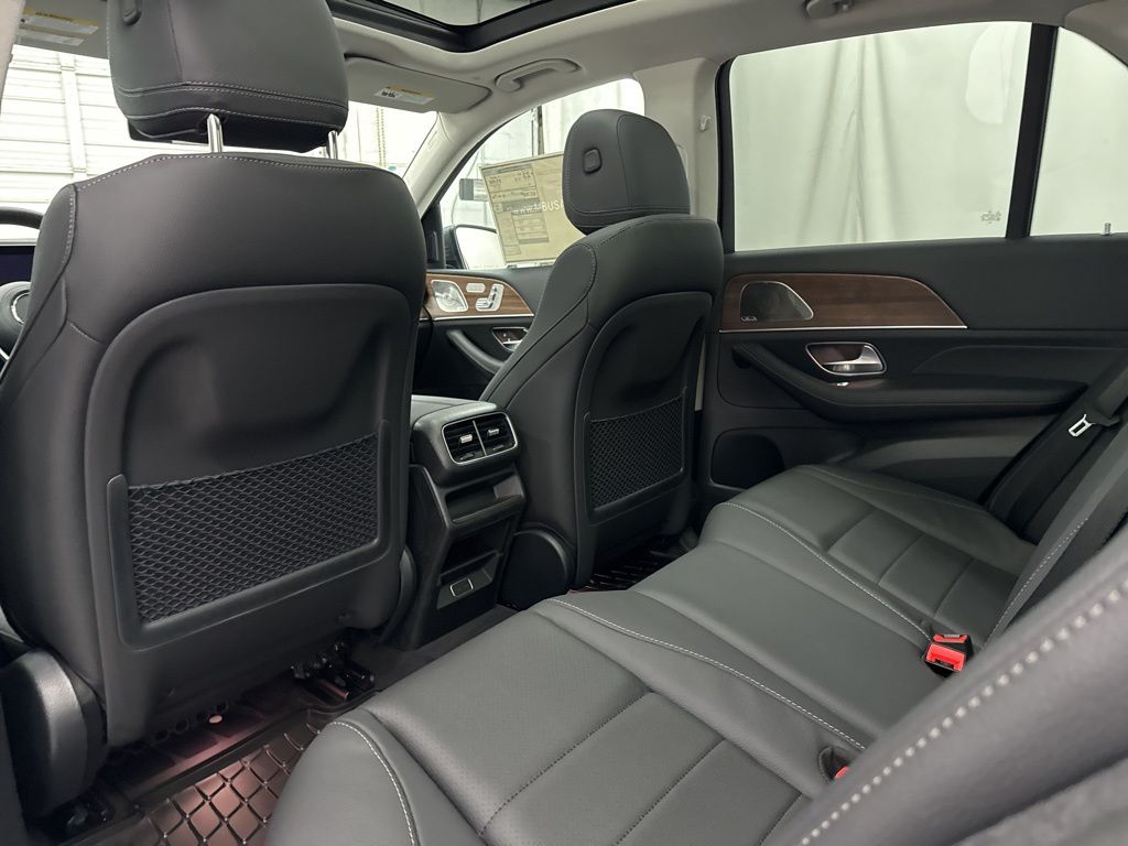2026 Mercedes Benz GLE 350 photo 16
