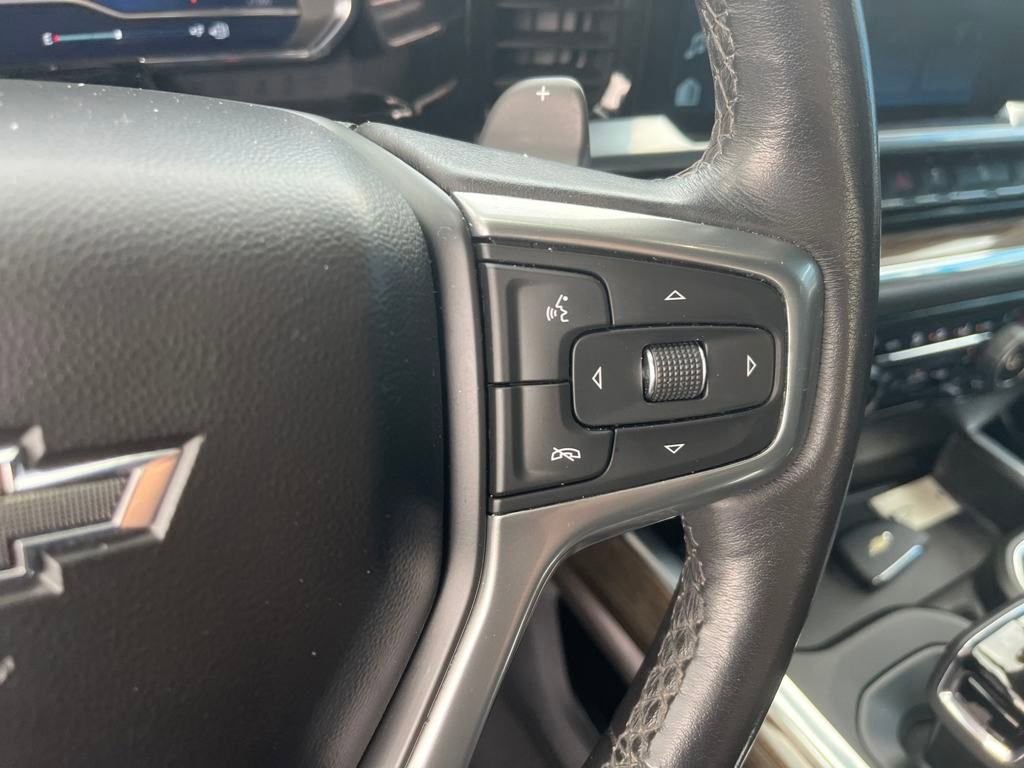 2023 Chevrolet Silverado 1500 RST photo 12