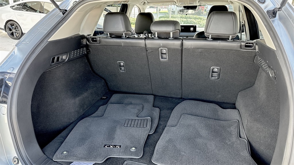 2023 Mazda CX-5 2.5 Select photo 55