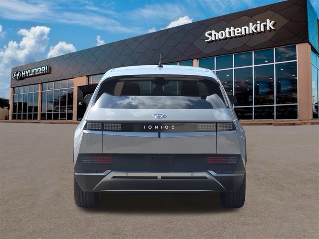 2024 Hyundai Ioniq 5 SEL photo 6