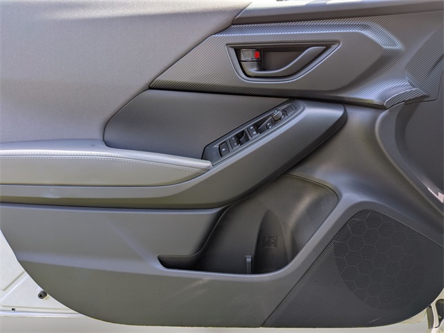 2025 Subaru Crosstrek Premium photo 17