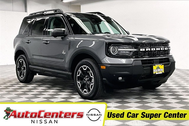 2025 Ford Bronco Sport Outer Banks's photo