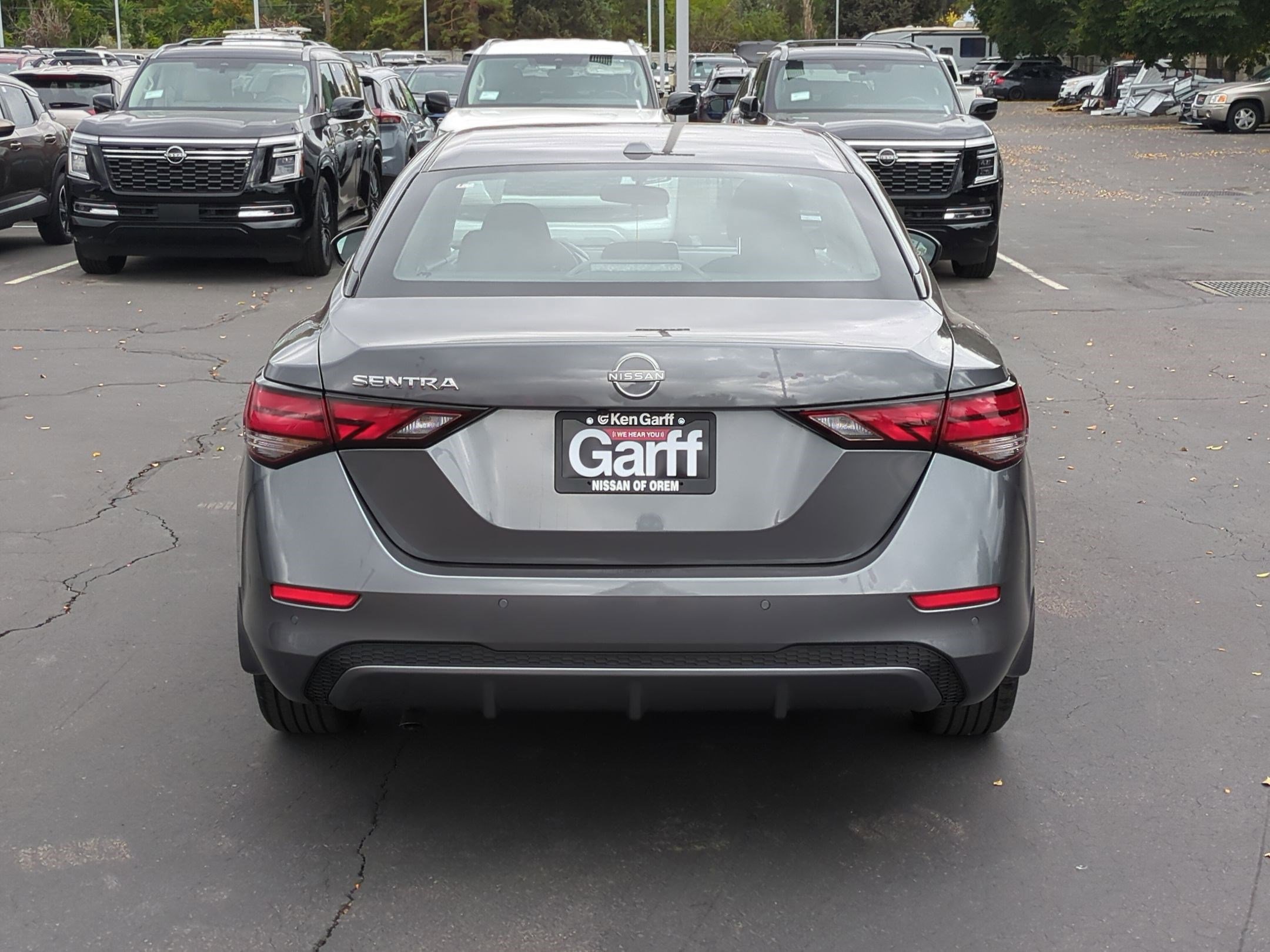 2025 Nissan Sentra SV photo 4