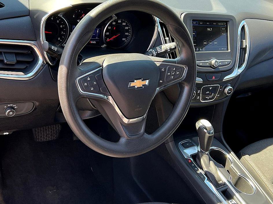 2019 Chevrolet Equinox LT photo 5