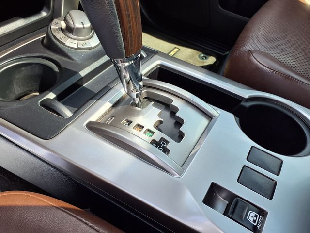 2017 Toyota 4Runner Limited photo 27