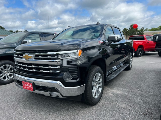 2025 Chevrolet Silverado 1500 LTZ