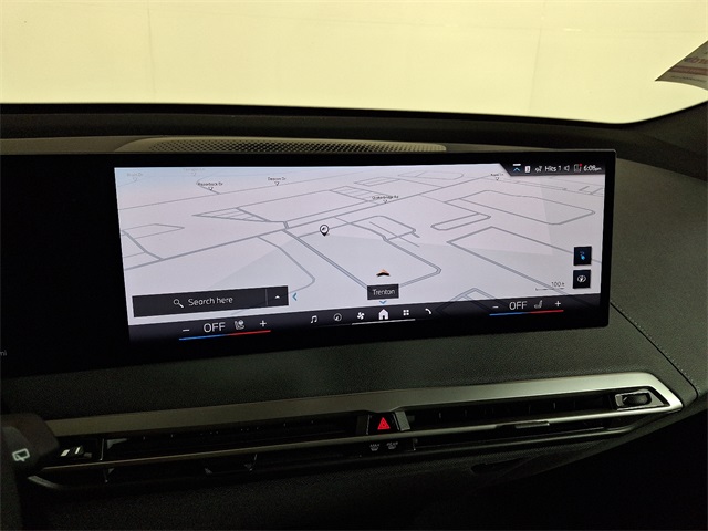 2025 Bmw iX photo 15