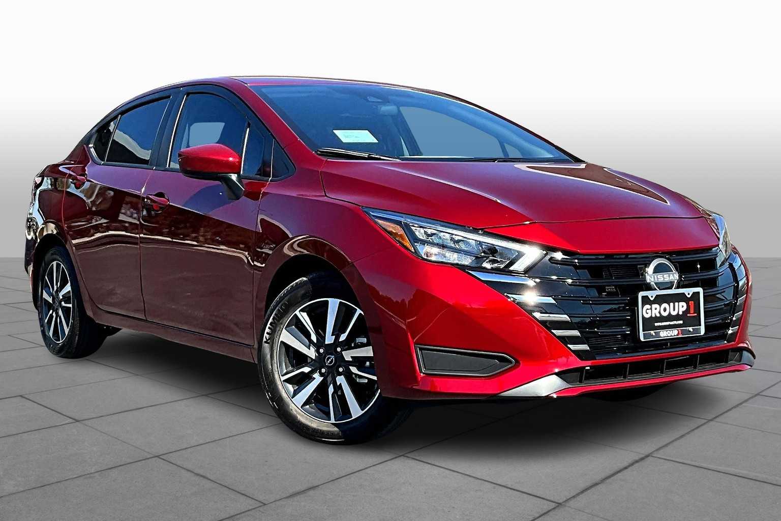 2025 Nissan Versa SV photo 2