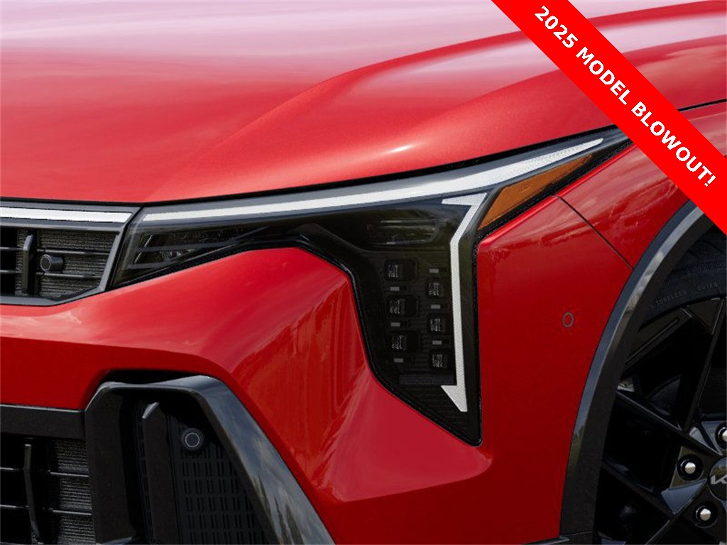 2025 Kia K4 GT-Line Turbo photo 9