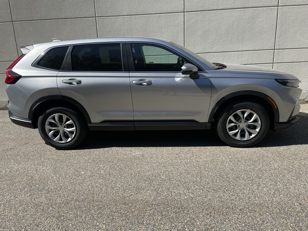 2026 Honda CR-V LX photo 2