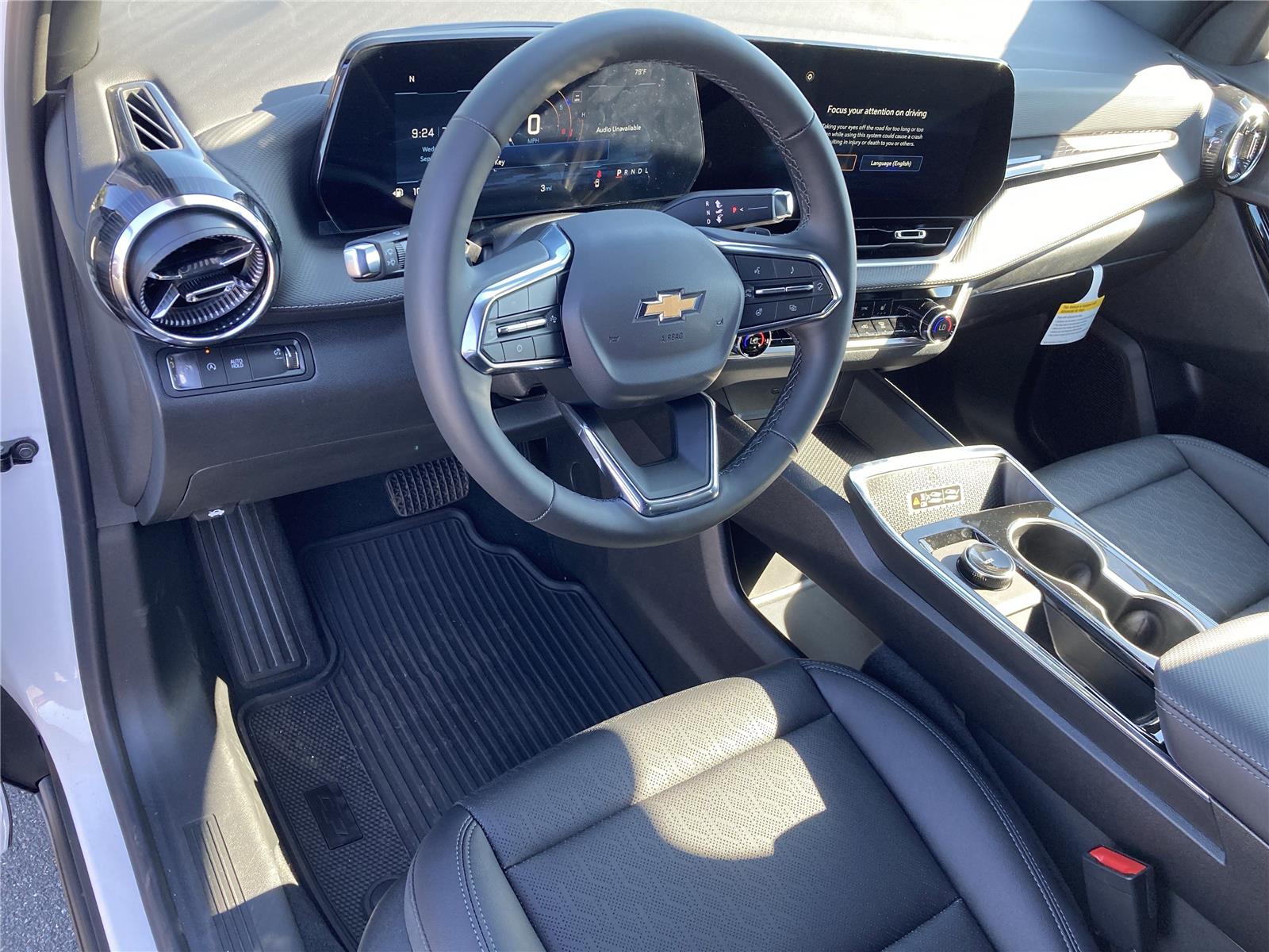 2026 Chevrolet Equinox LT photo 12