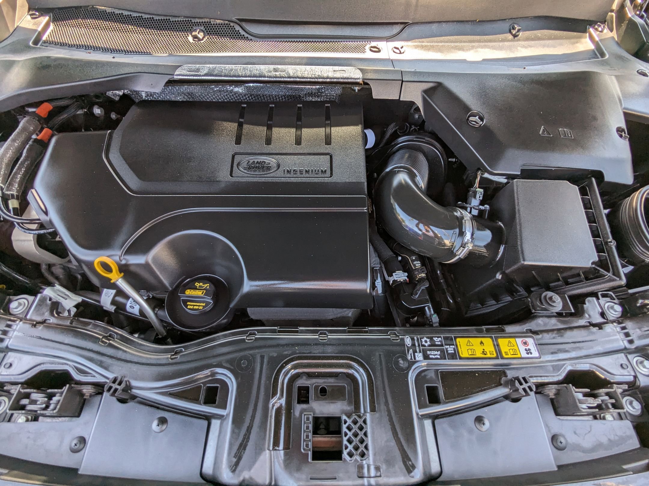 2023 Land Rover Discovery Sport SE R-Dynamic photo 19
