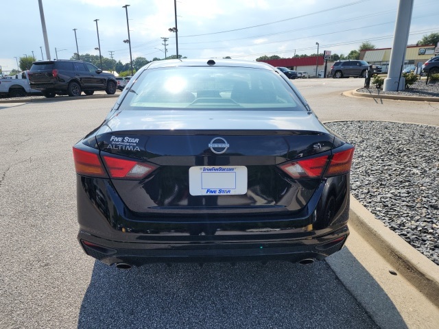 2023 Nissan Altima 2.5 SL photo 7