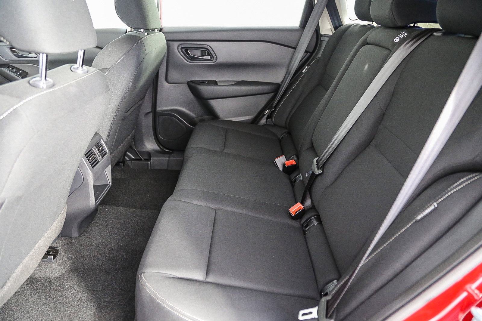 2025 Nissan Rogue S photo 20