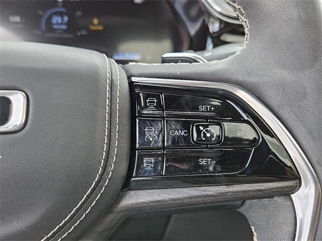 2023 Jeep Grand Cherokee Overland photo 26
