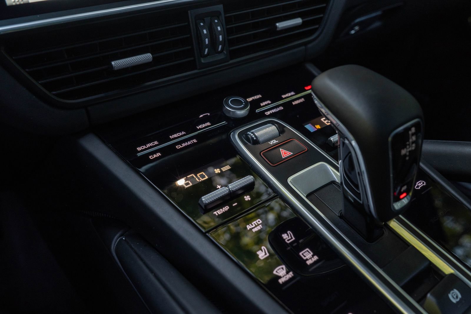 2020 Porsche Cayenne Turbo photo 31