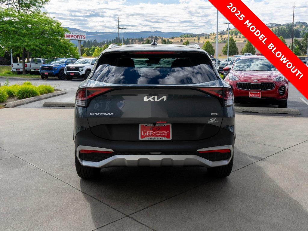 2025 Kia Sportage Hybrid EX photo 4