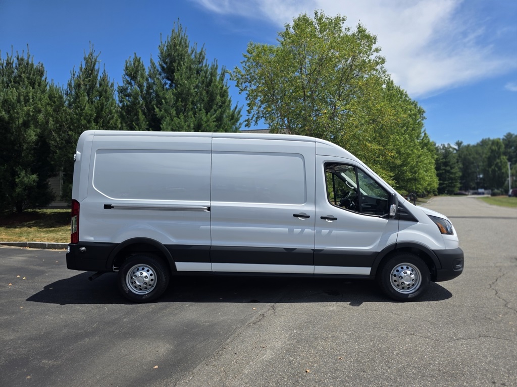 2025 Ford Transit photo 5