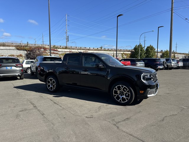 2025 Ford Maverick Lariat photo 3