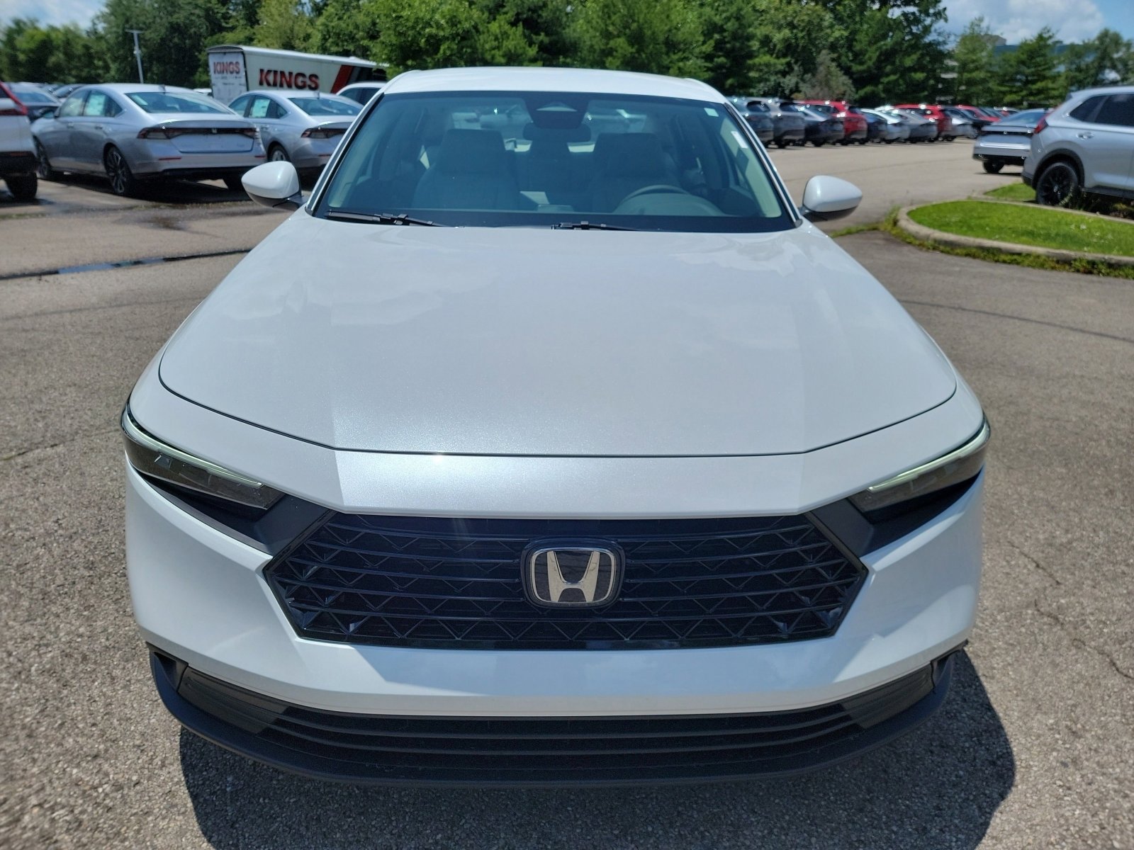 2025 Honda Accord LX photo 2