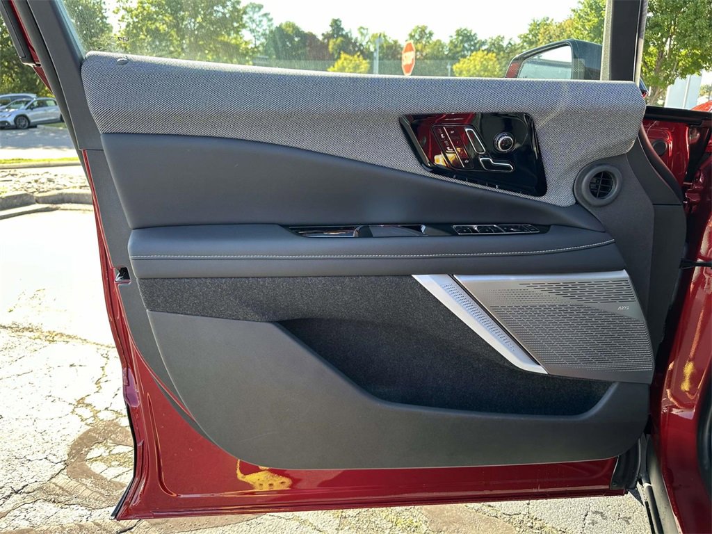 2025 Cadillac Optiq Sport photo 14