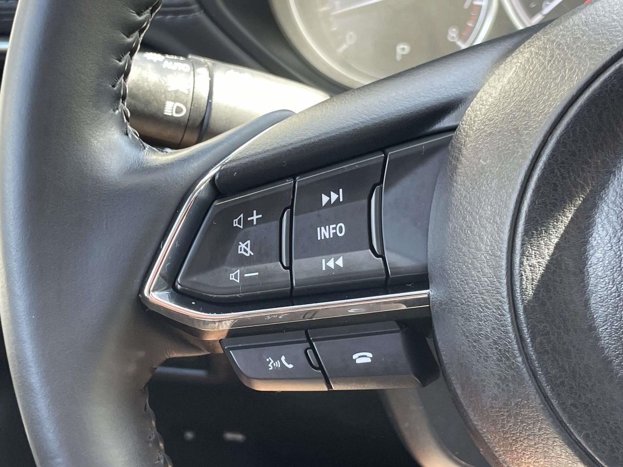 2023 Mazda CX-5 2.5 S Preferred photo 22