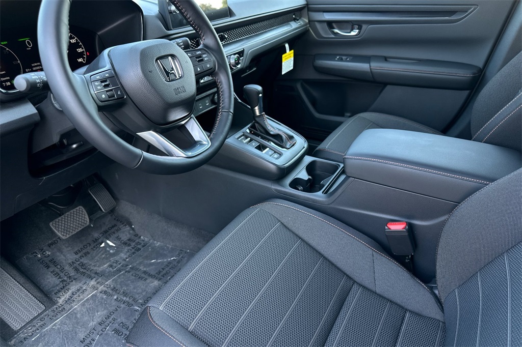 2026 Honda CR-V Sport photo 8