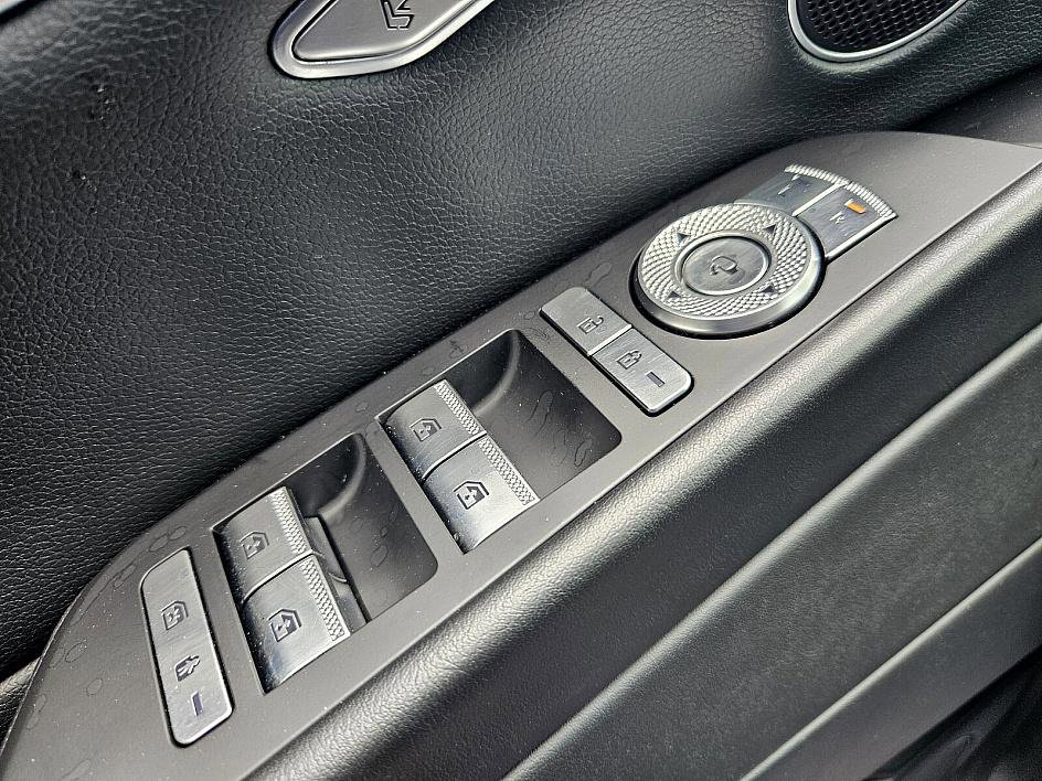 2023 Genesis G80 2.5T photo 29