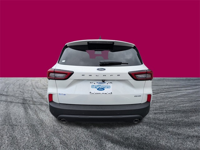 2026 Ford Escape ST-Line photo 4